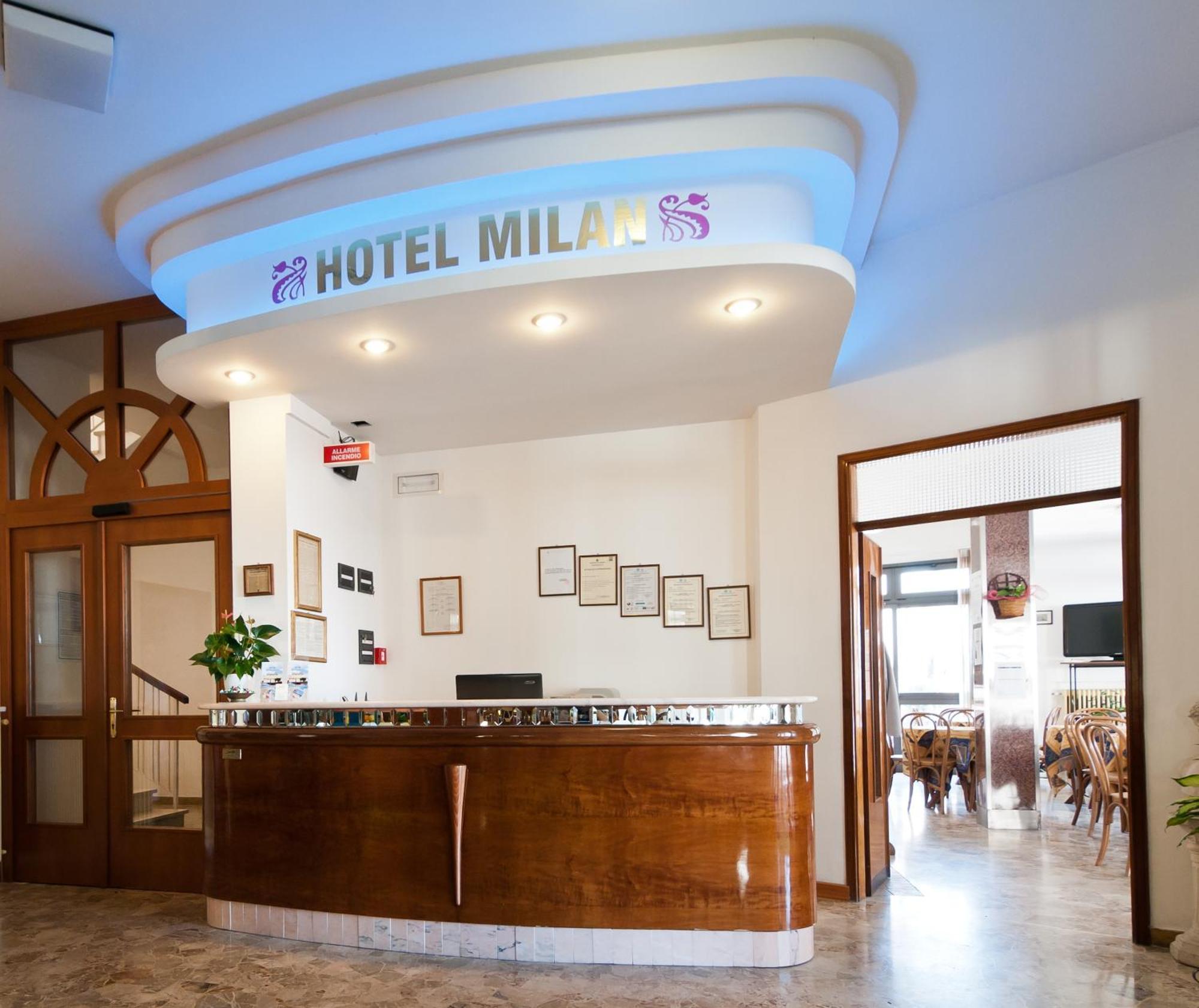 Hotel Milan 로솔리나 마레 외부 사진